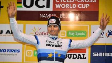 découvrez comment van der poel s'impose en maître dans la coupe du monde de cyclocross, affichant une performance exceptionnelle et une domination incontestable.