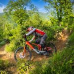 Keegan Swenson, star du gravel, rejoint Specialized Off-Road et propulse l'équipe vers le statut de super-équipe 25 keegan swenson rejoint specialized off-road pour renforcer l'équipe avec son talent exceptionnel en vtt et repousser les limites du cyclisme tout-terrain.