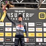 Superprestige Gullegem : Niels Vandeputte consolide sa première place au classement général après une lutte acharnée avec Michael Vanthourenhout pour la victoire 25 niels vandeputte renforce sa première position au superprestige de gullegem grâce à une performance impressionnante, affirmant son statut de leader incontournable.