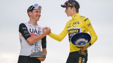suivez le tour de france aux émirats avec vingegaard, del toro et evenepoel prêts à relever le défi dans cette édition exceptionnelle.