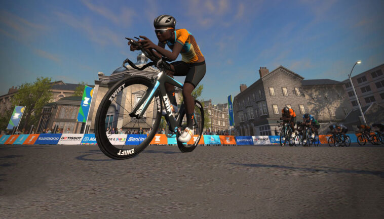 découvrez la nouvelle saison du tour de zwift, la compétition ultime de cyclisme virtuel. relevez le défi et pédalez avec des passionnés du monde entier !