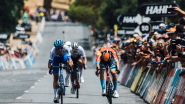 suivez l'étape 2 hommes du tour down under 2026, une course cycliste palpitante en australie avec les meilleurs coureurs du monde.