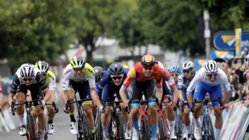 découvrez le résumé complet de la course féminine du tour down under 2026 du 20 janvier : résultats, moments forts et performances des cyclistes.