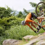 Van der Poel domine le Nouvel An malgré une chute spectaculaire 25 van der poel domine la course du nouvel an malgré une chute spectaculaire, montrant une performance impressionnante et une détermination sans faille.