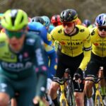Wout van Aert opéré avec succès après une fracture de la cheville suite à une chute en cyclo-cross sur neige 24 wout van aert a subi une opération après une fracture de la cheville survenue lors d'une course de cyclo-cross sur neige, mettant temporairement un terme à sa saison.