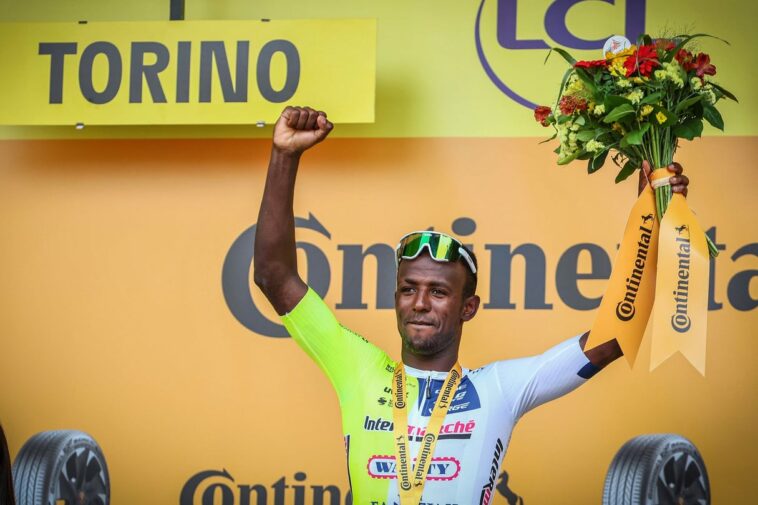 August signe son premier succès avec Ineos tandis que Girmay conserve le maillot de leader au classement par points 7 découvrez comment august signe son premier succès avec 'girmay leader', une œuvre marquante et pleine d'énergie.
