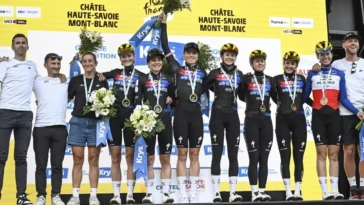 demi vollering révolutionne le cyclisme avec l'équipe fdj, apportant innovation et performance sur les circuits internationaux.