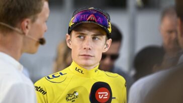 découvrez le départ surprise de l'entraîneur de vingegaard vers l'équipe red bull, une transition inattendue qui bouleverse le monde du cyclisme.
