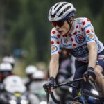 Jonas Vingegaard : Départ Surprise de Son Entraîneur Historique chez Visma 24 découvrez le départ surprise de l'entraîneur jonas vingegaard et ses répercussions dans le monde du cyclisme.