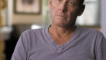 découvrez l'histoire de l'entraîneur de lance armstrong lors de son séjour en espagne, son entraînement et ses stratégies pour la compétition.