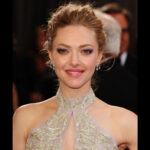 La Réaction Étonnamment Décontractée d'Amanda Seyfried en Portant une Prothèse... 24 découvrez la réaction décontractée d'amanda seyfried portant une prothèse, illustrant confiance et naturel dans toutes les situations.