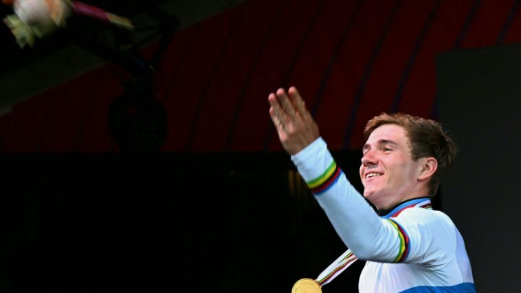 Remco Evenepoel : « Il y a encore une marge de progression » après sa victoire à la Volta Valenciana, sans s’inquiéter d’un pic de forme prématuré 7 découvrez l'analyse de la marge de progression de remco evenepoel après sa performance à la volta valenciana, et ses perspectives pour la saison cycliste.