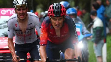 découvrez comment geraint thomas retrouve une nouvelle énergie et motivation grâce à l'accompagnement de carlos rodríguez, son directeur sportif inspirant.