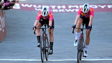 découvrez comment wellens a offert la 12e victoire aux émirats lors de la strade bianche espagnole, un exploit marquant dans le cyclisme international.