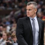 Billy Donovan réagit aux rumeurs autour du poste d'entraîneur à l'UNC 25 découvrez la réaction de billy donovan face aux rumeurs concernant l'université de caroline du nord (unc).