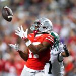 découvrez le chrono impressionnant des 40 yards de carnell tate et la réaction de schefter dans cette analyse dynamique du talent émergent.