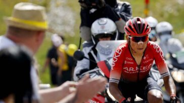 découvrez les gains cumulés de nairo quintana en cyclisme, retraçant ses succès financiers et performances tout au long de sa carrière.