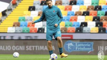 découvrez comment ethan hayter s'est imposé à milan-turin en devançant roglič et les coureurs de movistar lors d'une course spectaculaire.