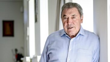 tadej pogačar se rapproche des records légendaires d'eddy merckx, renforçant sa place parmi les plus grands coureurs cyclistes de l'histoire.