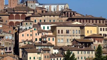 découvrez tout sur strade bianche 2026 : date de la course, diffusion tv, parcours détaillé et les favoris pour cette édition emblématique.