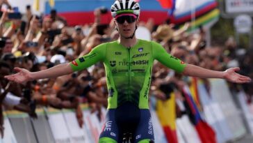 découvrez les faiblesses cachées de pogacar, la nouvelle kriptonite qui pourrait bouleverser le monde du cyclisme.