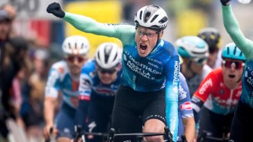 revivez le prologue palpitant du tour de romandie où godon étonne tout le monde en devançant le favori pogacar. analyse, résultats et réactions.