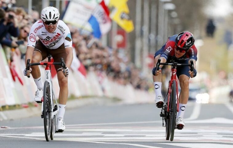 découvrez comment paula blasi a remporté avec brio l'amstel gold race, une victoire spectaculaire qui marque un moment fort dans sa carrière cycliste.
