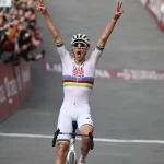découvrez l'impétuosité de tadej pogačar, un champion au courage et à la détermination hors du commun, qui révolutionne le monde du cyclisme.